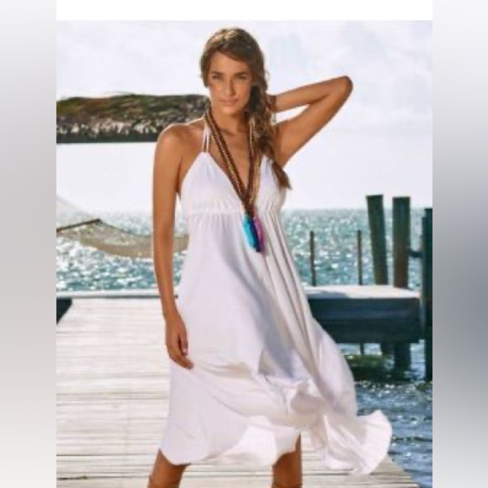 Vici beautiful white Flowy spaghetti strap midi dress